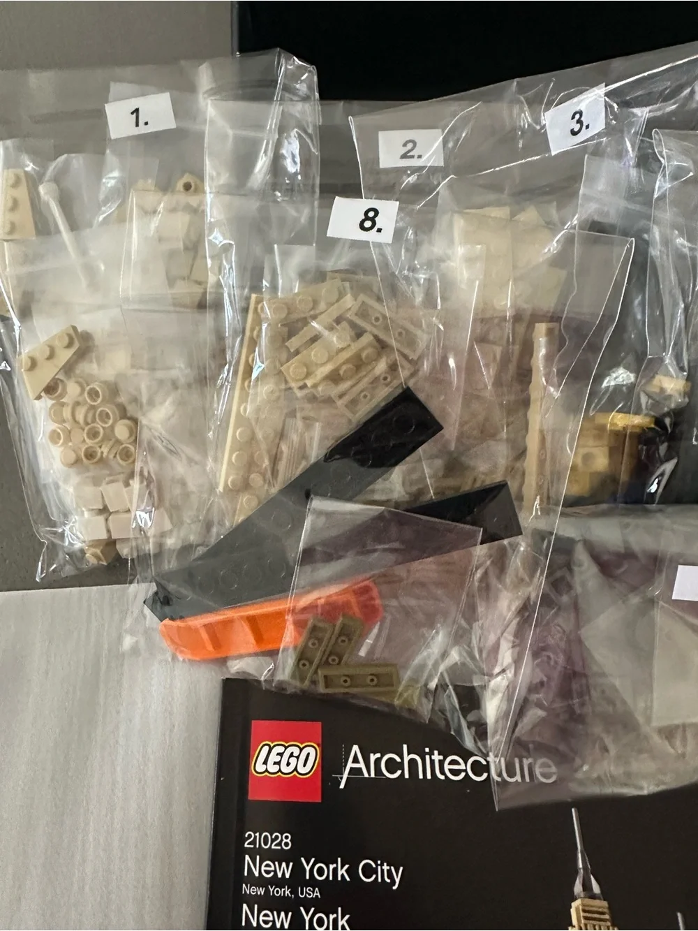 LEGO Architecture New York City 21028 Complete Retired Set w/ Box & Instructions - Picture 12 of 16